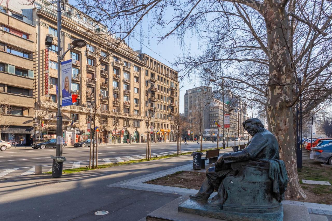 New Studio Carturesti - City Center Bukarest Kültér fotó